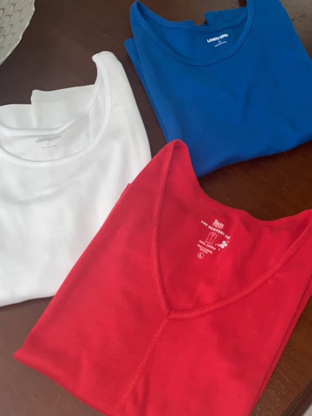 Women’s Lands’ End & Bass Large Tanks Large